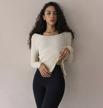 將圖片載入圖庫檢視器 CONCHWEAR 透膚羅紋捲邊上衣 6色