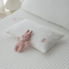 將圖片載入圖庫檢視器 CHEZ-BEBE 可愛動物涼感四季枕頭(枕套+枕芯) 2款