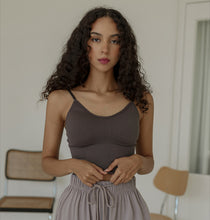 將圖片載入圖庫檢視器 CONCHWEAR 甜辣鏤空彈力背心 5色