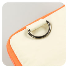 將圖片載入圖庫檢視器 MUZIK TIGER 尼龍米白色手提筆電/平板包