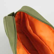 將圖片載入圖庫檢視器 MUZIK TIGER 胖虎刺繡筆袋 2款