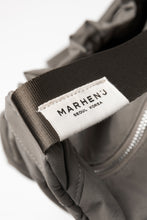 將圖片載入圖庫檢視器 MARHEN.J Plie Large 黑色蝴蝶結抓皺半月包