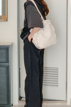 將圖片載入圖庫檢視器 MARHEN.J Popcorn Mambo 個性街頭爆米花米色手提肩背包