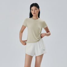 將圖片載入圖庫檢視器 CITYBREEZE ACTIVE AIRY兩件式短褲 象牙白