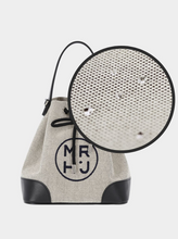 將圖片載入圖庫檢視器 MARHEN.J Noah 黑色蘋果皮革水桶兩用包(薛仁雅、ADORA同款)