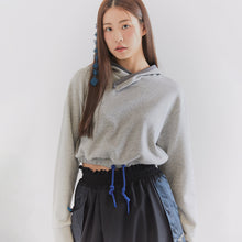 將圖片載入圖庫檢視器 CCOMAQUE BY DOLSILNAI 灰色短版連帽上衣/帽T