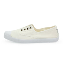 將圖片載入圖庫檢視器 VICTORIA 米白色懶人休閒鞋