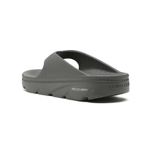 將圖片載入圖庫檢視器 AKIII CLASSIC Cloud Recovery Flipflop V2 灰色輕量夾腳拖鞋