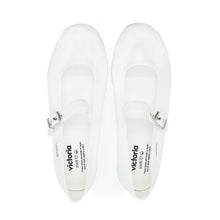 將圖片載入圖庫檢視器 VICTORIA 全白色瑪莉珍鞋