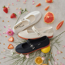 將圖片載入圖庫檢視器 VICTORIA 黑色瑪莉珍鞋