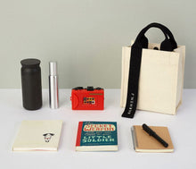 將圖片載入圖庫檢視器 MARHEN.J Ricky Mini 米白色帆布包