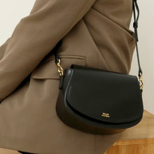 將圖片載入圖庫檢視器 D.LAB Momo 黑色雙背帶側背包