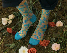 將圖片載入圖庫檢視器 I HATE MONDAY x Neul 金蔥滾邊襪_金色