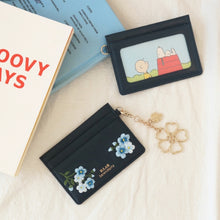 將圖片載入圖庫檢視器 D.LAB 生日花刺繡二月卡夾