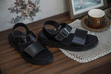 將圖片載入圖庫檢視器 BSQT by Classy  兩條扣環寬帶涼鞋