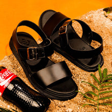 將圖片載入圖庫檢視器 BSQT by Classy  兩條扣環寬帶涼鞋