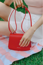 將圖片載入圖庫檢視器 MARHEN.J Calla Bag Mini 紅色蘋果皮革三用包