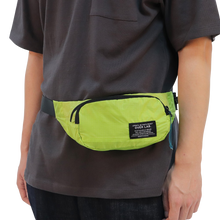 將圖片載入圖庫檢視器 OVER LAB Another High 螢光綠環保斜垮腰包