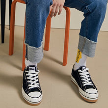 將圖片載入圖庫檢視器 GRIMPER Porcanevas 黑色厚底帆布鞋 (Billlie SIYOON同款)