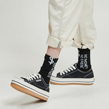 將圖片載入圖庫檢視器 GRIMPER Porcanevas 黑色厚底帆布鞋 (Billlie SIYOON同款)