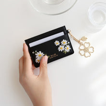 將圖片載入圖庫檢視器 D.LAB 生日花刺繡三月卡夾