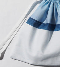 將圖片載入圖庫檢視器 PHOTOZENIAGOODS 江原道白色大海風景束口袋