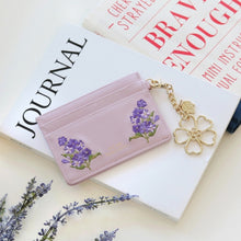 將圖片載入圖庫檢視器 D.LAB 生日花刺繡五月卡夾