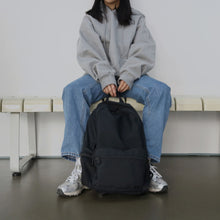 將圖片載入圖庫檢視器 D.LAB Riang 黑色後背包
