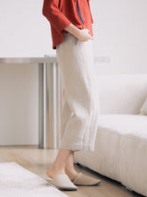 將圖片載入圖庫檢視器 DOLSILNAI 側邊修飾米白色七分褲