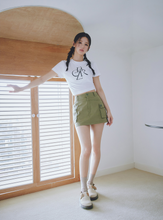 將圖片載入圖庫檢視器 CITYBREEZE 短版LogoT恤 ((G)IDLE曹薇娟同款) (3色可選_白色/黑色/粉色)