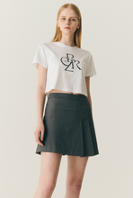 將圖片載入圖庫檢視器 CITYBREEZE 短版LogoT恤 ((G)IDLE曹薇娟同款) (3色可選_白色/黑色/粉色)