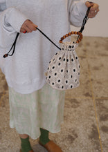 將圖片載入圖庫檢視器 BOLSAC Poppy兩用水桶包_白花