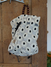 將圖片載入圖庫檢視器 BOLSAC Poppy兩用水桶包_白花