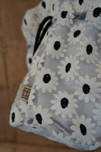 將圖片載入圖庫檢視器 BOLSAC Poppy兩用水桶包_白花