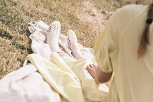 將圖片載入圖庫檢視器 I HATE MONDAY Hey金蔥邊襪