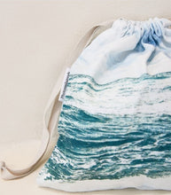 將圖片載入圖庫檢視器 PHOTOZENIAGOODS 濟州海邊風景束口袋