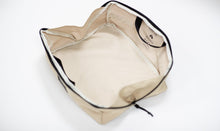 將圖片載入圖庫檢視器 OVER LAB Another Mountain 淡棕色環保多功能收納包_S