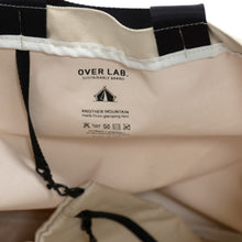 將圖片載入圖庫檢視器 OVER LAB Another Mountain 淡棕色環保手提包