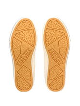 將圖片載入圖庫檢視器 BAKE-SOLE Yeast 白色帆布鞋