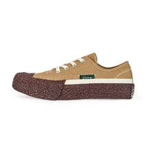 將圖片載入圖庫檢視器 BAKE-SOLE Crust 卡其x紅棕底帆布鞋