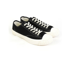 將圖片載入圖庫檢視器 BAKE-SOLE Sable 經典黑白色帆布鞋