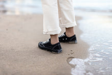 將圖片載入圖庫檢視器 BAKE-SOLE Sable 黑色帆布鞋