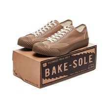 將圖片載入圖庫檢視器 BAKE-SOLE Yeast 咖啡色帆布鞋
