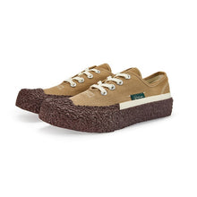 將圖片載入圖庫檢視器 BAKE-SOLE Crust 卡其x紅棕底帆布鞋