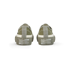 將圖片載入圖庫檢視器 BAKE-SOLE Crust 橄欖綠帆布鞋
