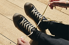 將圖片載入圖庫檢視器 BAKE-SOLE Yeast 黑色x咖啡底帆布鞋