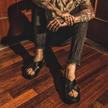 將圖片載入圖庫檢視器 BSQT by Classy 簡約交叉涼鞋