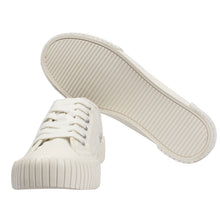 將圖片載入圖庫檢視器 BOX&COX Via 全白厚底帆布鞋