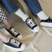 將圖片載入圖庫檢視器 BOX&COX Via 黑色厚底帆布鞋