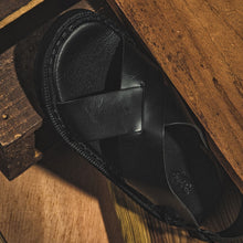 將圖片載入圖庫檢視器 BSQT by Classy 簡約交叉涼鞋